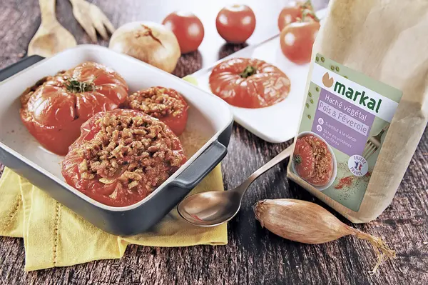 Tomates farcies au haché végétal